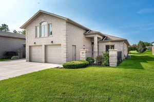 Welcome to 46 Frances Street in Mitchell.