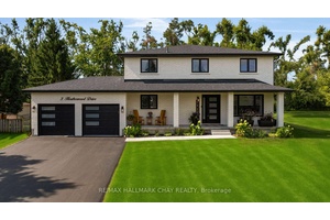 PRESENTING 3 Heatherwood Drive in Springwater's sought after Midhurst community of custom homes, offerings family centric old school charm.