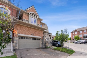 Welcome to this luxurious 4 bedroom executive residence, perfectly positioned on a premium ravine lot in the highly sought after Westbrook community.