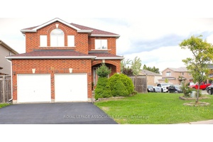 Stunning All Brick Detached Home on a Premium Corner Lot !