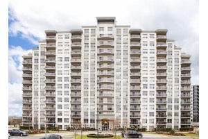 Welcome to Northcliff by TRICAR, a luxurious residence in London's sought after Northwest, offering a bright and spacious 2 bedroom, 2 bathroom unit with stunning views from its expansive windows ...