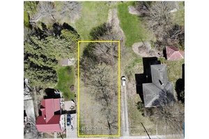 Incredible opportunity to own a vacant lot with MU1 zoning, offering a wide range of development possibilities.