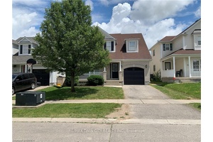 Welcome to West Brant ! This beautiful 2 storey detached home offers the perfect blend of space, comfort, and convenience in one of Brantfords most sought after neighbourhoods.