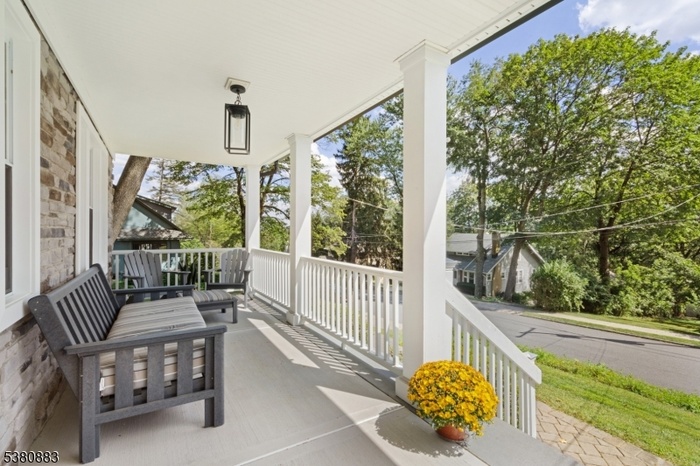 porch