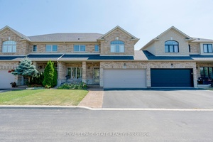 Welcome to this spacious 3 bedroom, 4 bathroom freehold townhome located in the heart of family friendly Binbrook.