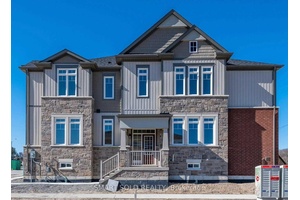 Must See ! 1 Year New Premium Corner Lot Townhouse in South Barrie Located in Great Gulfs sought after new community, this stunning 2, 100 sqft corner unit offers a ...