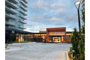 3 Year new Concord Seasons luxury 1 bedroom condo in North York !