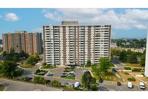 Massive and Spacious size 2 Bedroom 2 Bathroom Condo with a Clear and Beautiful View.