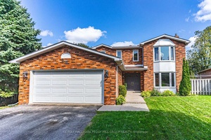 ALLANDALE LIVING AT ITS BEST WITH 3 BEDROOMS, BRIGHT OPEN SPACES, amp ; MODERN UPDATES THROUGHOUT !