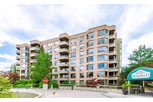 Welcome to Windfield Terrace, a prestigious condominium community in the desirable Don Mills Banbury neighbourhood.