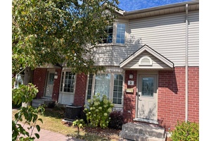 Fantastic opportunity to lease this well maintained 3 bedroom condo in a highly desirable location !