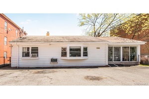 EXCEPTIONAL INVESTMENT OPPORTUNITY in Prime Riverdale !
