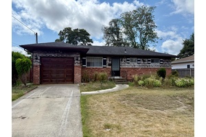 Charming Bay Shore home with endless potential !