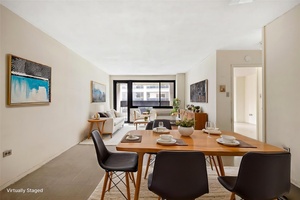 Located at Southbridge Towers in the heart of the South Street Seaport, this oversized one bedroom offers amazing value and endless potential.