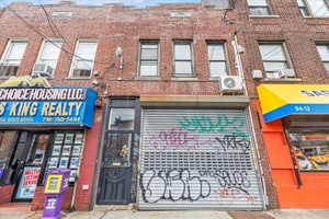 Newly Renovated. Mixed Used.