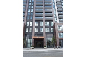 Wonderful location with world class amenities newer building includes access to gym, kids play area, BBQ in outdoor terrace, co working space, community gardening and party room.