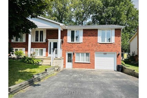 Discover this charming ground floor unit available for lease in a quiet, family friendly neighbourhood, featuring two spacious bedrooms filled with natural light, a beautifully designed bathroom, and the convenience ...