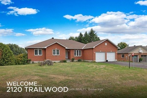 Welcome to 2120 Trailwood in the Maple Forest development in North Gower.