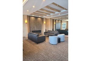 Fabulous new building with easy access to 403, parks, shopping, restaurants.