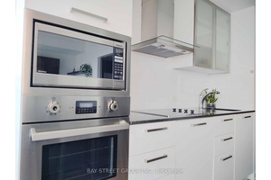Experience luxury living in the heart of downtown Toronto with this stunning fully furnished condo.