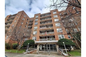 Move in ready two bedroom coop offering wide open living spaces and tranquil views.