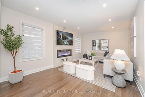 Welcome to 36 Jeremy Place !
