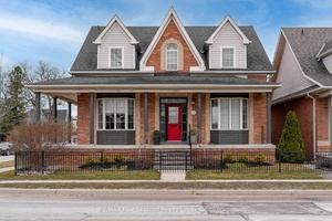 Exclusive downtown location in Olde Towne.