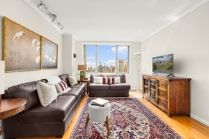 Renovated penthouse 1 bedroom with spectacular views Welcome to Penthouse C at 444 East 86th Street, nestled in the vibrant Upper East Side !
