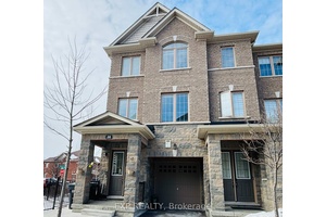 LOCATION ! LOCATION ! STUNNING CORNER 2255 SQFT TOWNHOME JUST LIKE A BIG SEMI AVAILABLE FOR SALE.