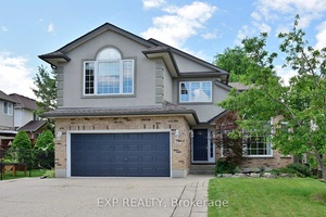 Welcome to 517 Buckingham Boulevard, a rare opportunity to own a beautifully appointed and spacious family home in one of Waterloos most prestigious neighbourhoods.