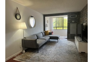 Welcome to this bright and spacious condo located in the highly desirable 55 Bamburgh Circle community.