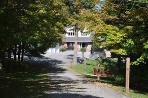 Remarkable country home !