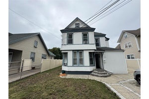Multi family with 3 separate units.