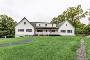 Prime investment opportunity in Mahopac, NY offering 3.