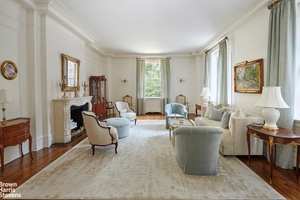 Live in perfection on the 2nd floor in one of J.