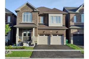 LEGAL BASEMENT stunning 5 3 bedroom, 7 bathroom Executive Home in prestigious Credit valley !