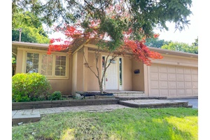 Dont Miss Out This Stunning Home In A Prime Location !
