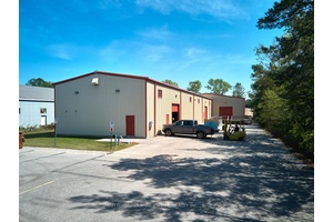Single Tenant Industrial building in Snow Valley Minesing.