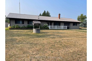 Country Charm Meets Endless Potential !