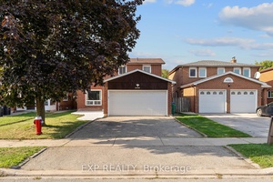 Welcome to a home that balances modern living with timeless comfort in one of Mississaugas most connected communities.
