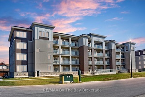 Welcome to Maintenance Free Condo Living in the Heart of Collingwood.