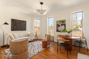 Set on the top floor of a boutique elevator building, Apartment 5D at 149 Willow Street is a sun drenched gem in the heart of Brooklyn Heights.