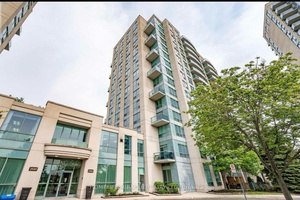 Bright and south facing, this stylish 1 bedroom in the heart of Central Mississauga is perfect for young professionals or anyone looking to downsize.