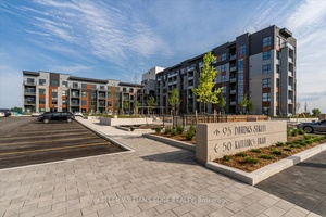 Beautiful, 2 Bed, 2 Bath Luxury Penthouse Unit In A Highly Sought After Neighborhood with Top Schools !