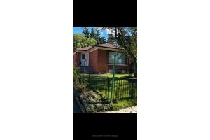 Fantastic Bungalow with 2 apartments, 3 bedrooms.