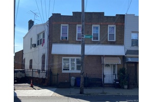 Unlock serious rental income and long term equity in Ridgewood.