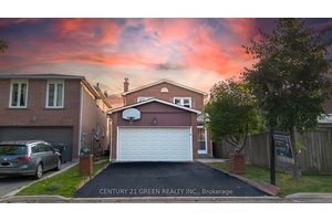 Welcome to this show stopping detached home, perfectly tucked away on a quiet, family friendly street in the heart of Meadowvale one of Mississauga's most sought after communities.