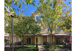 Location ! Location ! Bright And Well Maintained Townhouse At Prime Unionville Area !