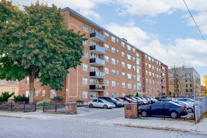LIMITED TIME OFFER 1000 gift card for a Newly updated BACK CORNER GROUND FLOOR 2 Bed unit located close to downtown, Wortley Village in Old South London.