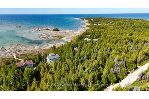 Oh my, the ocean like views steal the show in this waterfront home on Dorcas Bay.